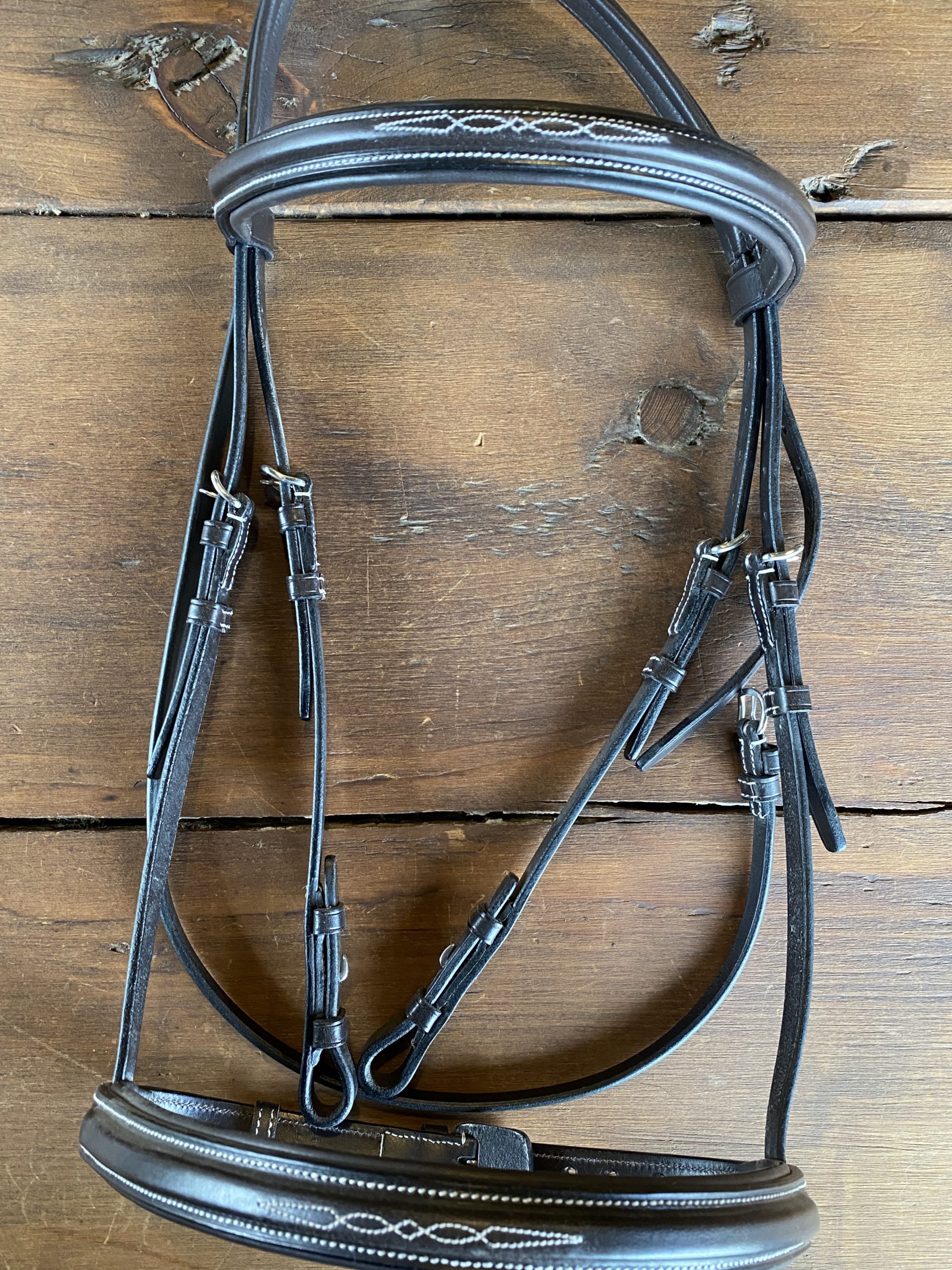 Aramas Fancy Square Raised Padded Bridle with Fancy Lace Reins